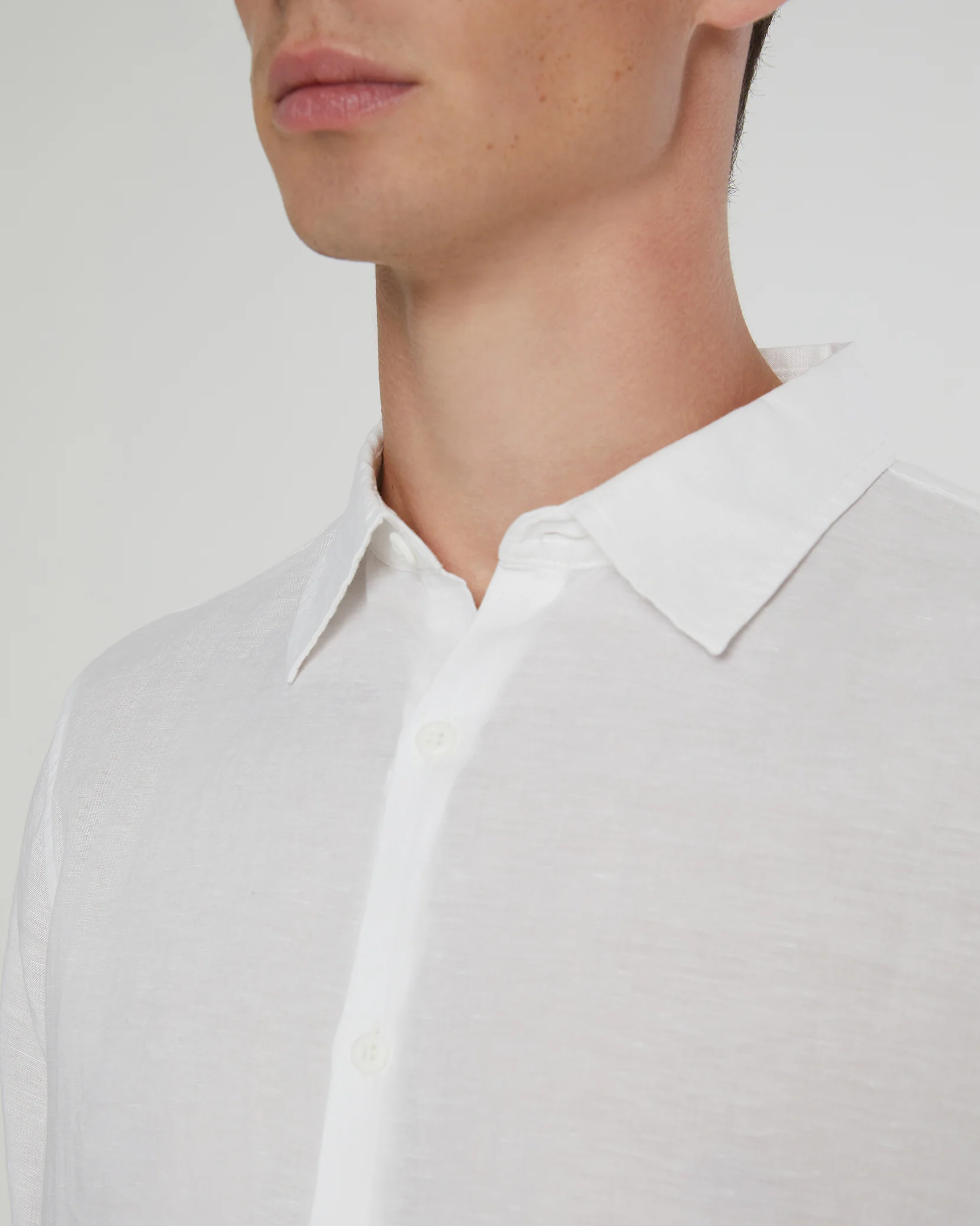 Air Linen Long Sleeve Shirt - Image 4