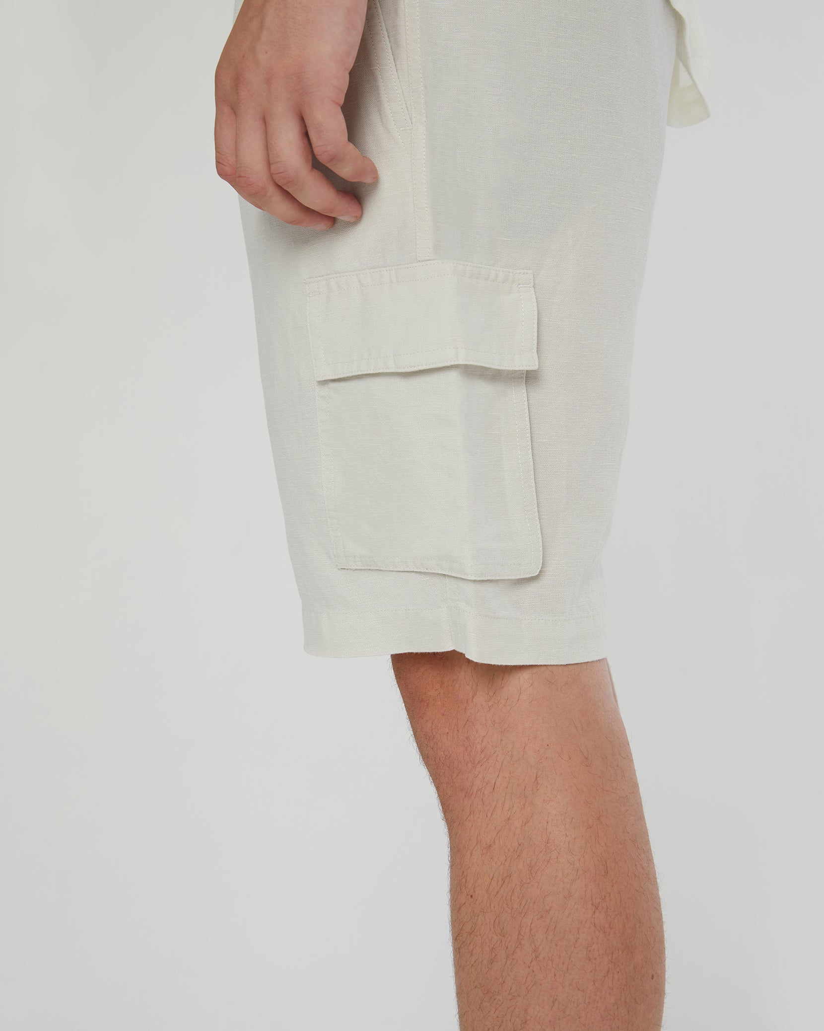 Air Linen Pull-on Cargo Short - Image 4