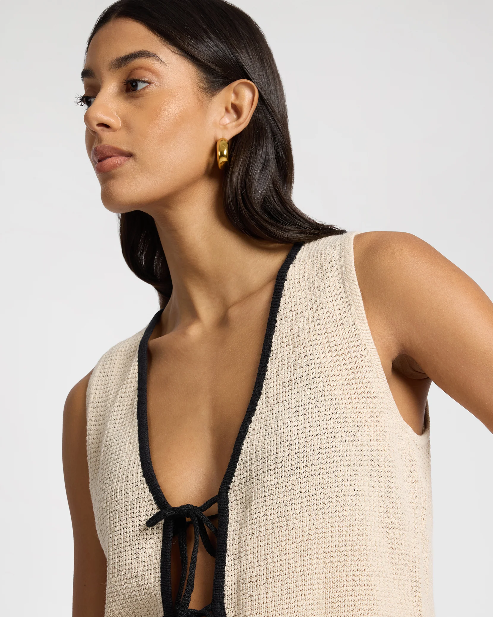 Linen Knit Tie Front Tank Top - Image 4